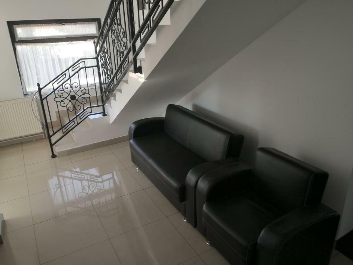 Pensiunea Platinum Targu Jiu Luaran gambar